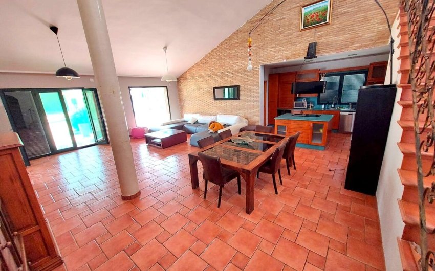 Herverkoop - Villa -
Calasparra - Inland