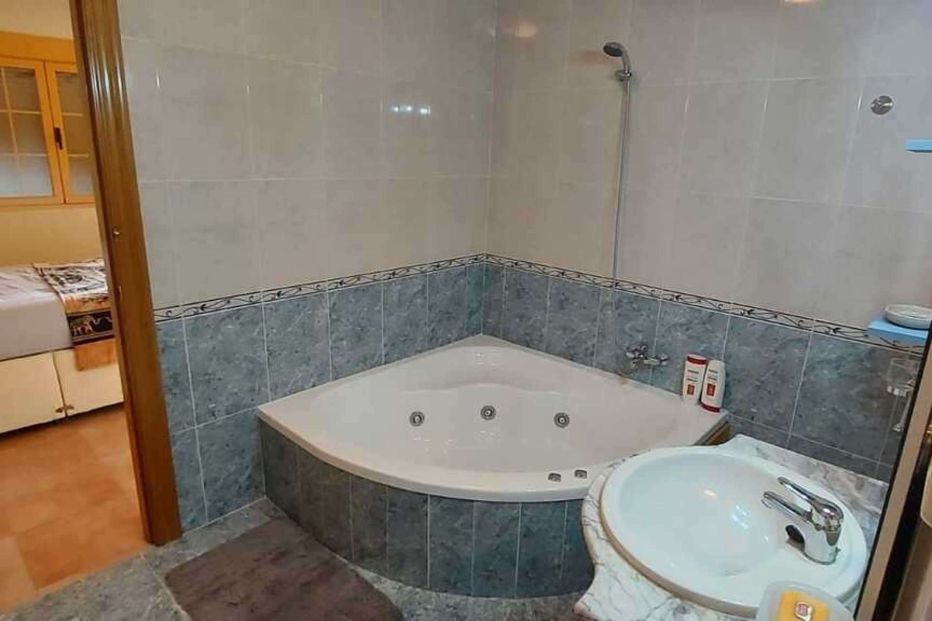 Herverkoop - Villa -
Calasparra - Inland