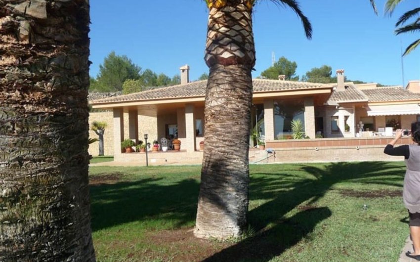 Herverkoop - Villa -
Calpe - Gargasindi