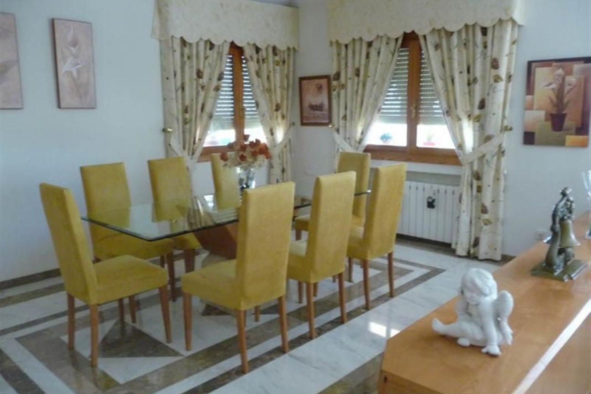 Herverkoop - Villa -
Calpe - Gargasindi