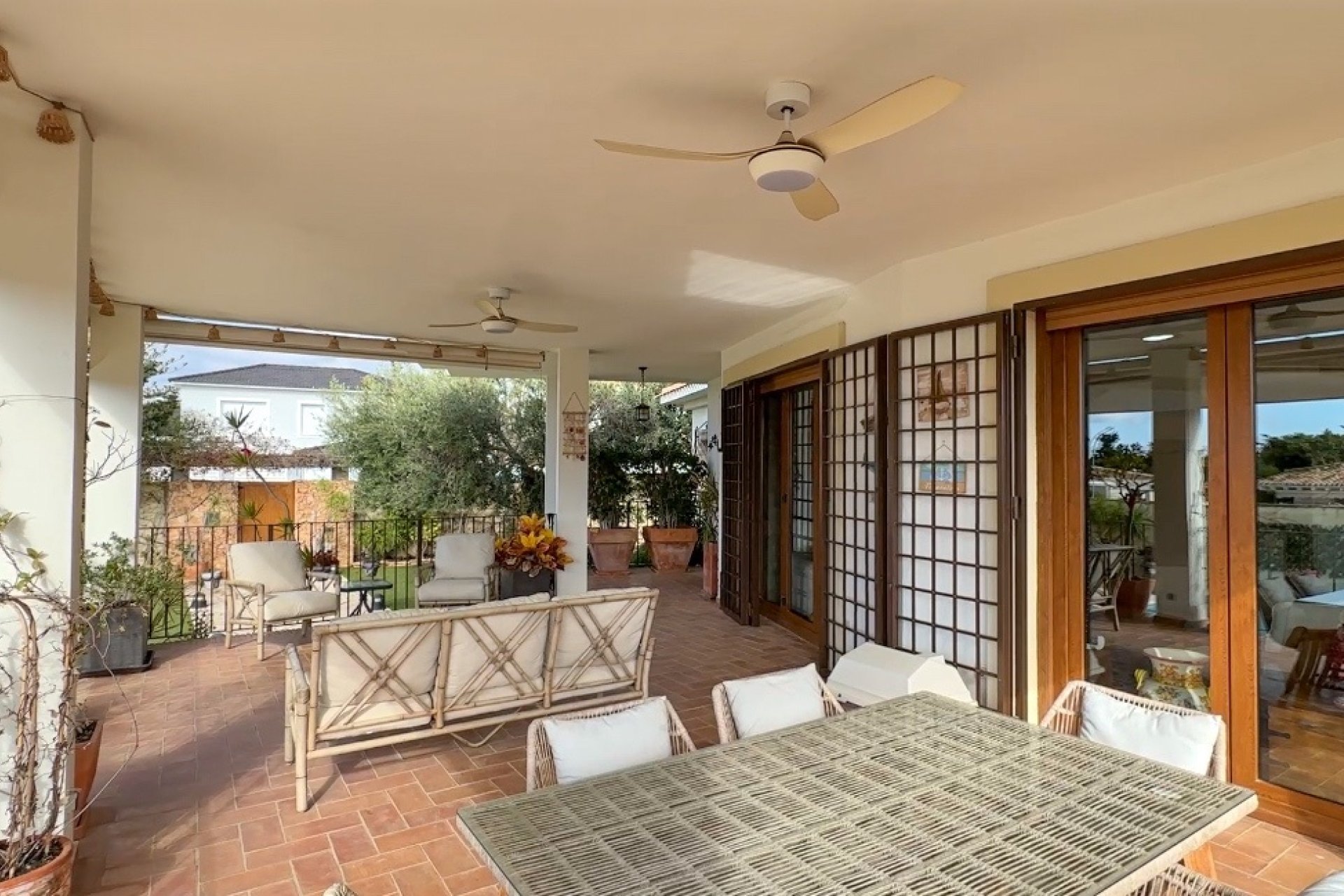Herverkoop - Villa -
Campoamor - Costa Blanca