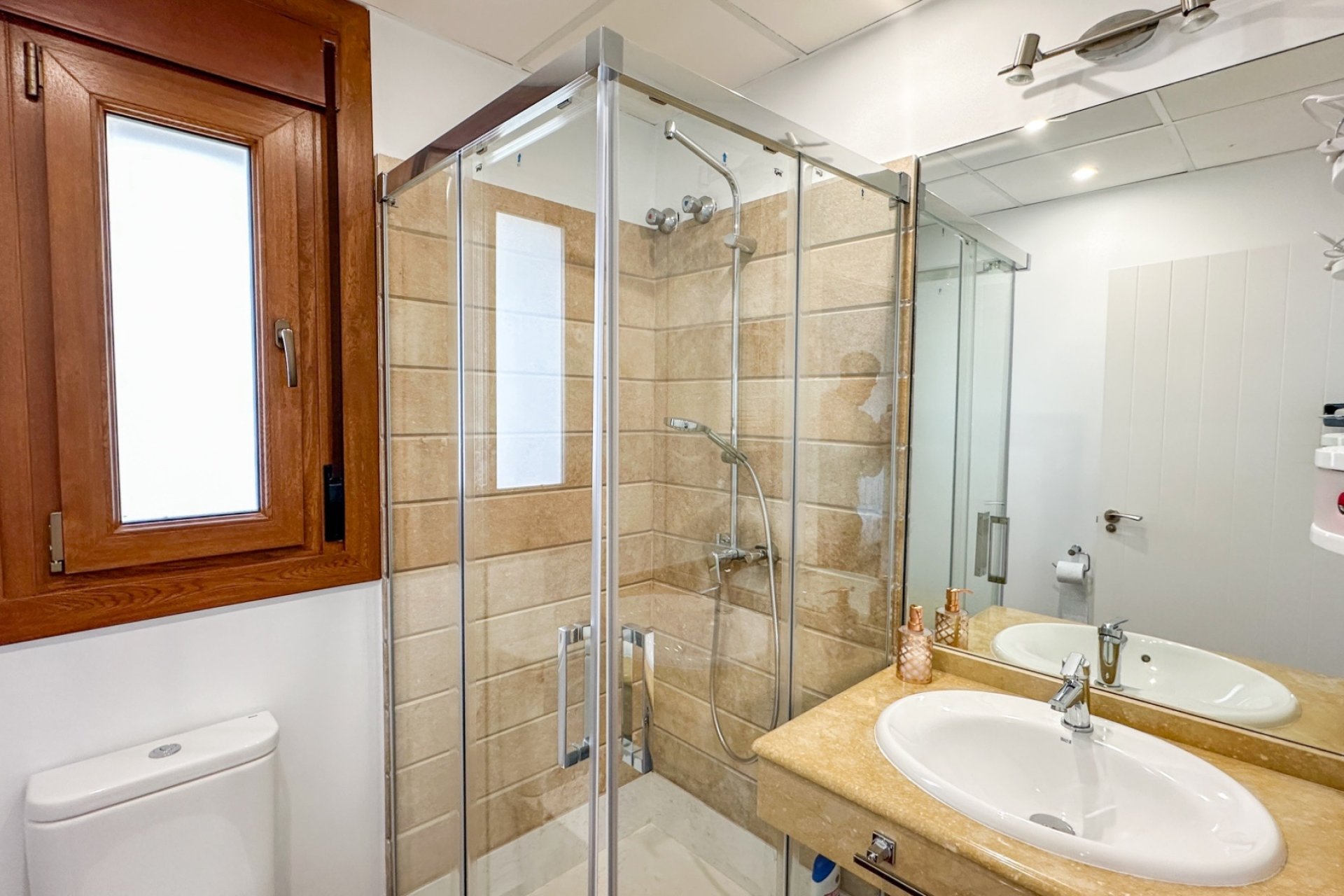 Herverkoop - Villa -
Campoamor - Costa Blanca