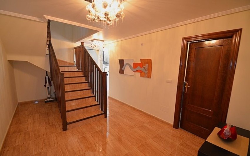 Herverkoop - Villa -
Campos del Río - Inland