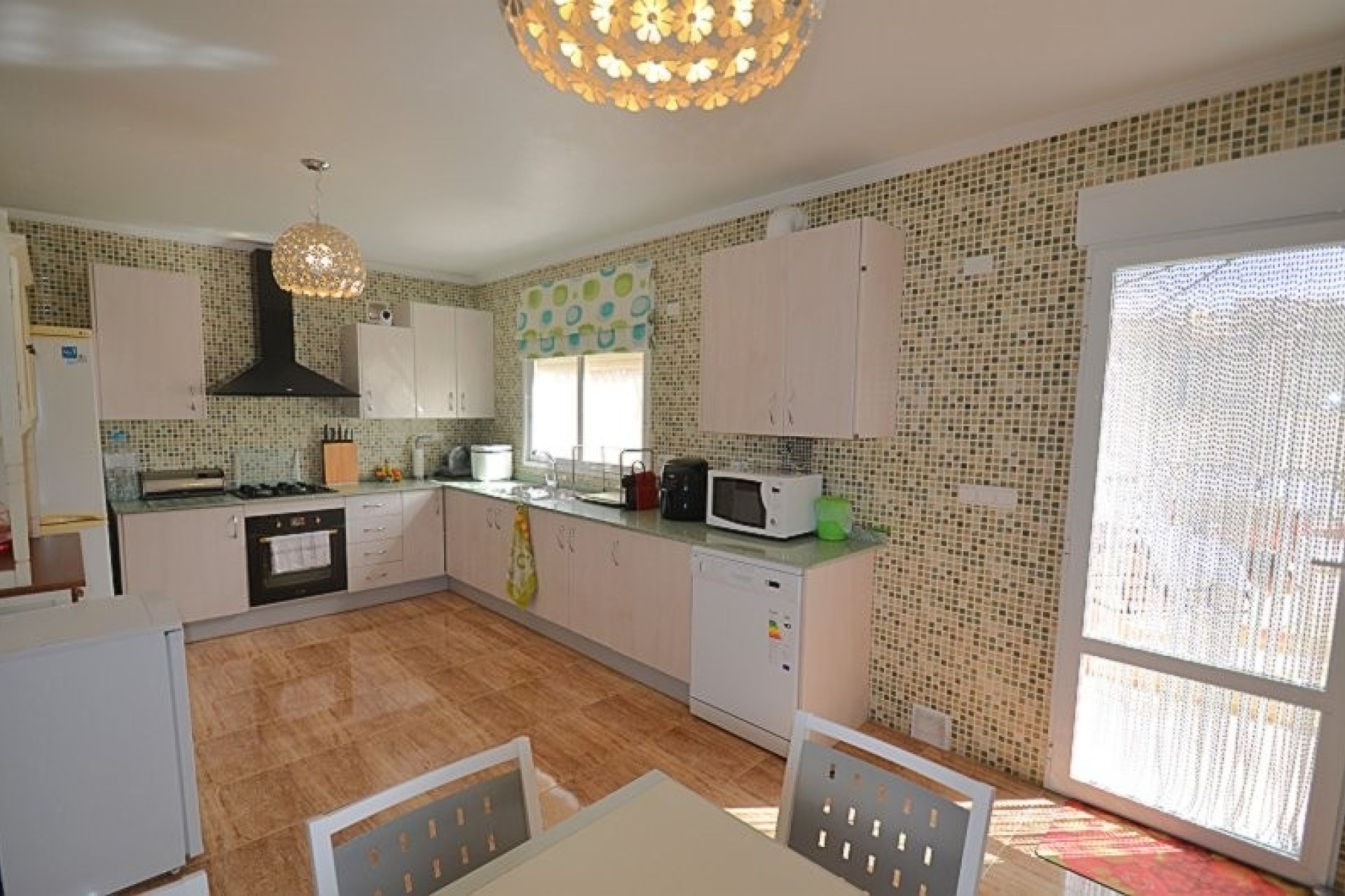 Herverkoop - Villa -
Campos del Río - Inland