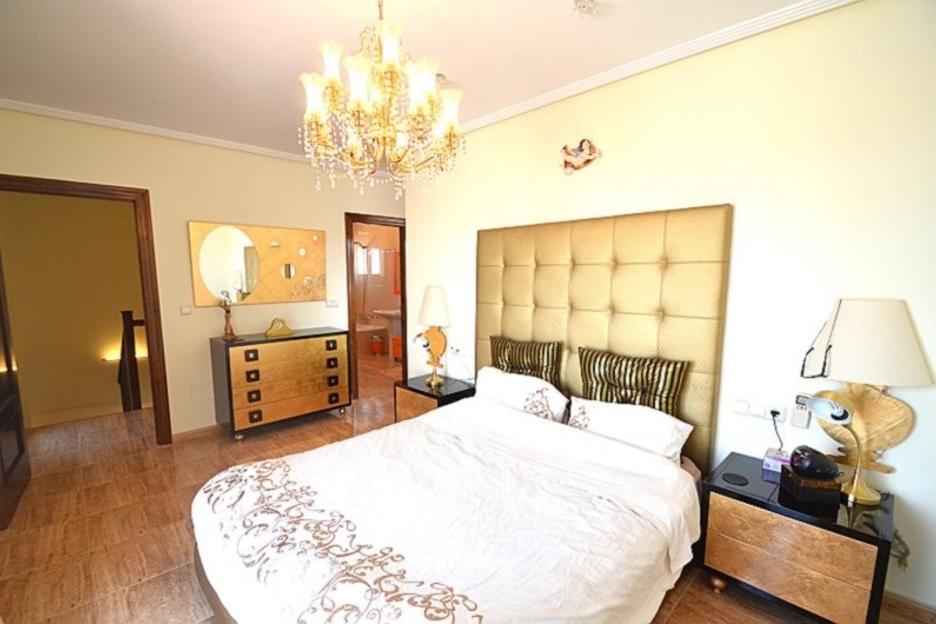 Herverkoop - Villa -
Campos del Río - Inland