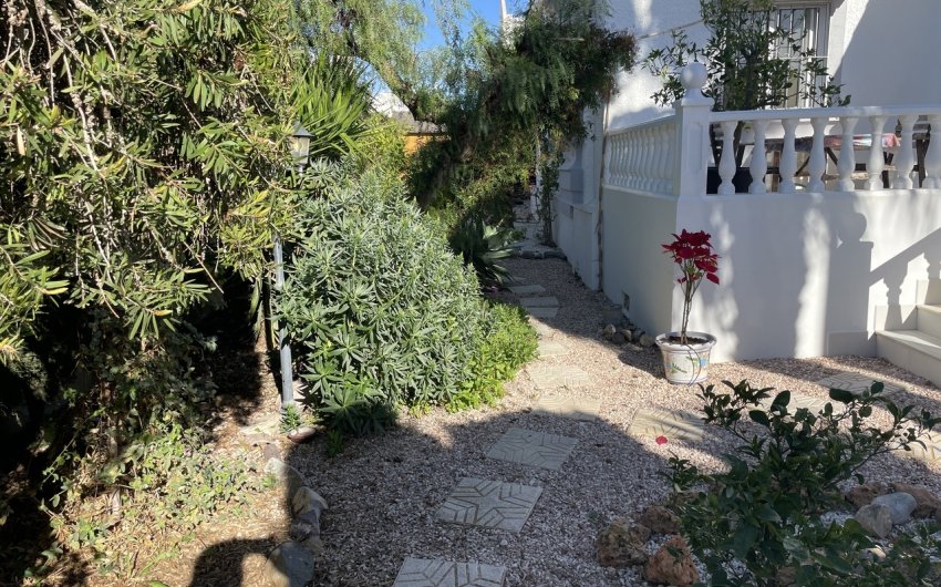 Herverkoop - Villa -
Camposol - Inland