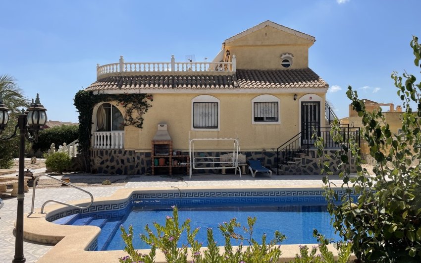 Herverkoop - Villa -
Camposol - Inland
