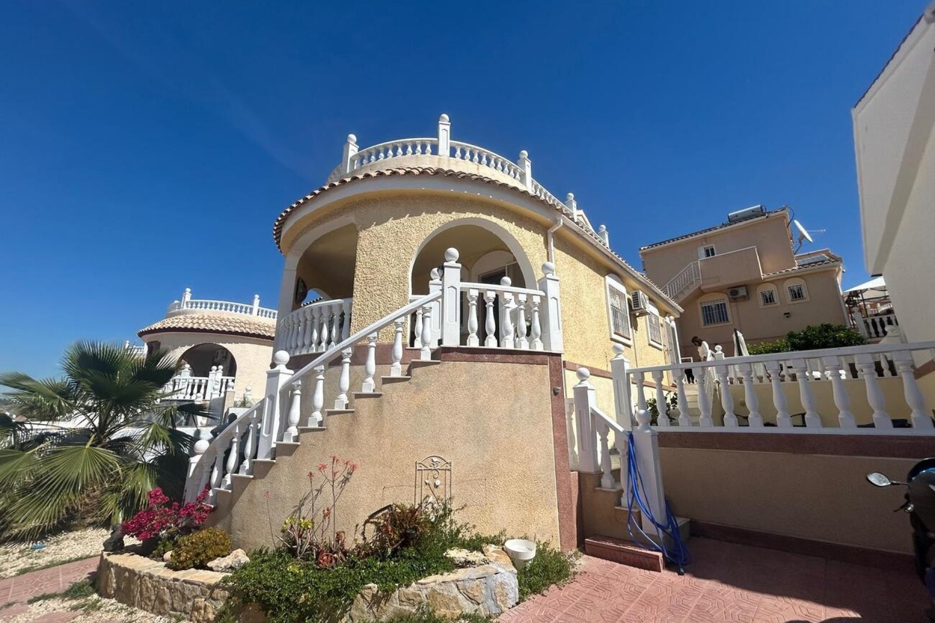 Herverkoop - Villa -
Camposol - Sector D