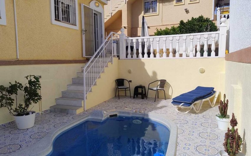 Herverkoop - Villa -
Camposol - Sector D