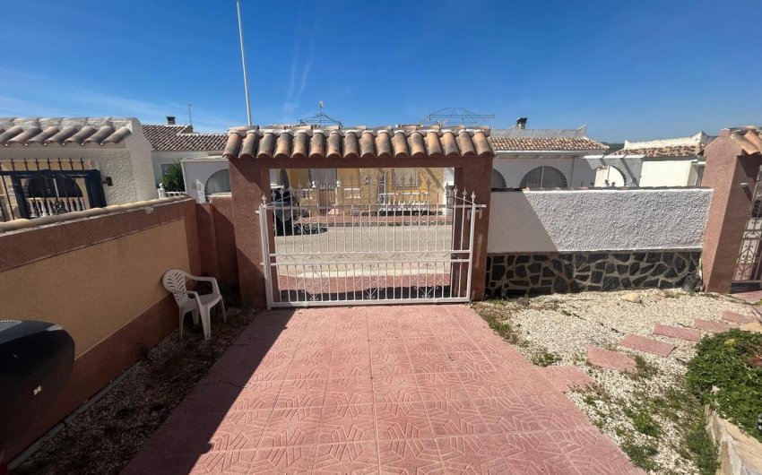 Herverkoop - Villa -
Camposol - Sector D