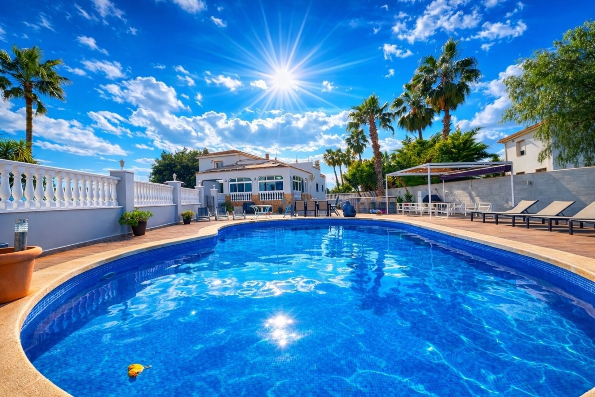 Herverkoop - Villa -
Catral - Costa Blanca