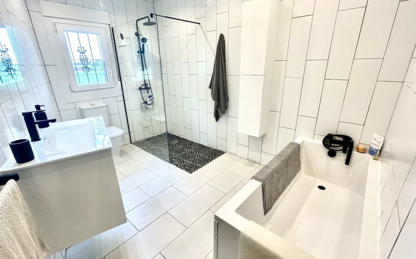 Herverkoop - Villa -
Catral - Costa Blanca