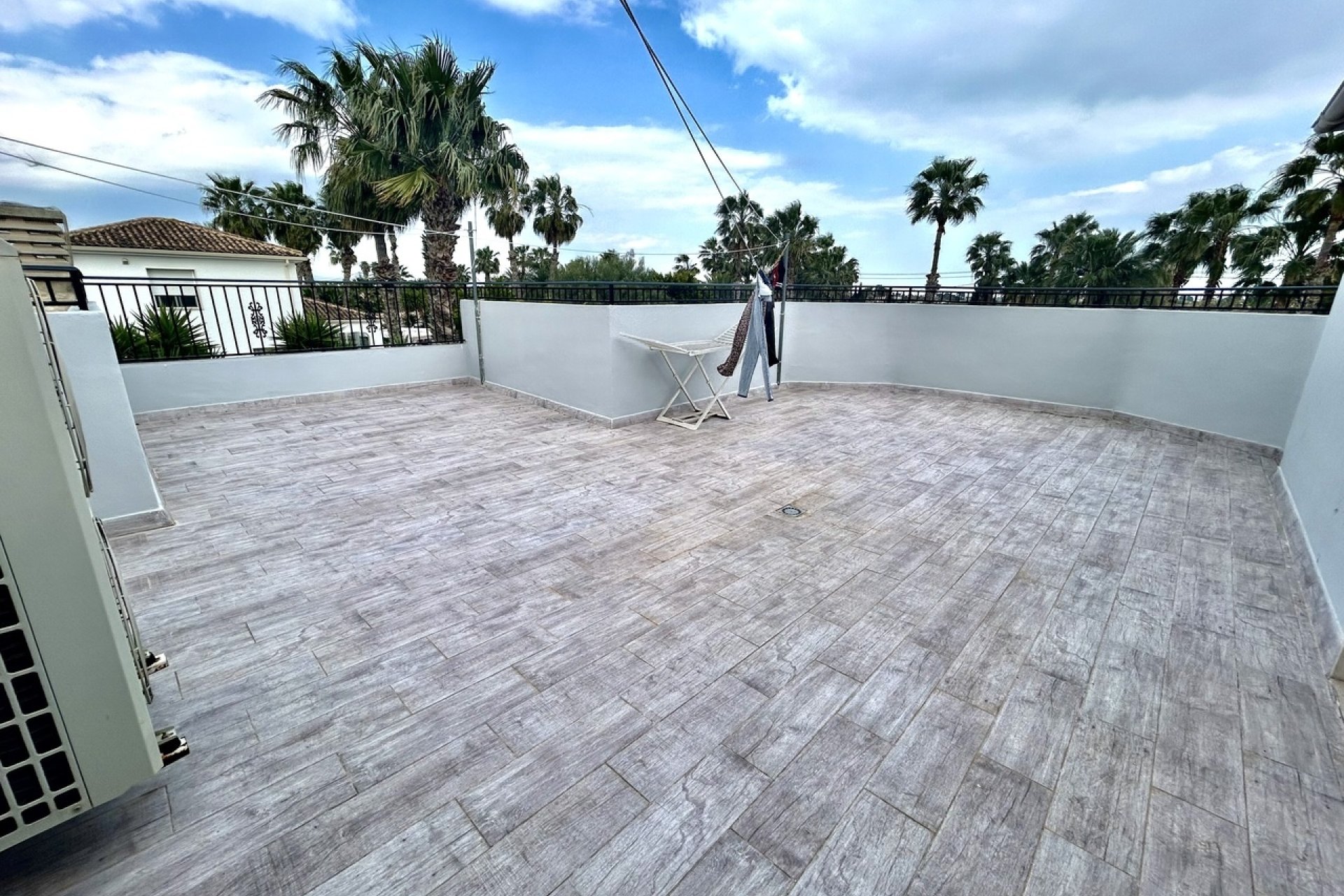 Herverkoop - Villa -
Catral - Costa Blanca