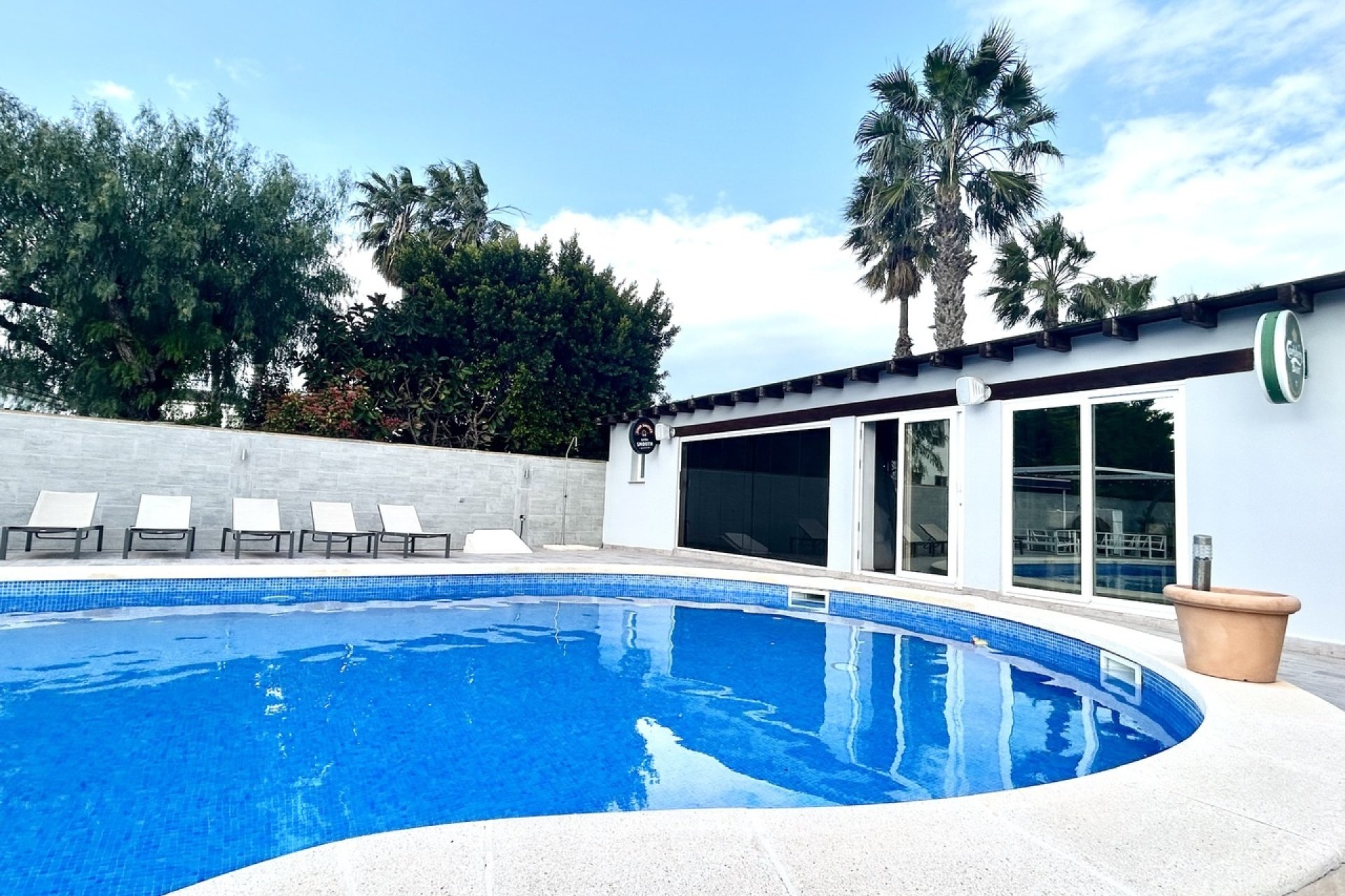 Herverkoop - Villa -
Catral - Costa Blanca