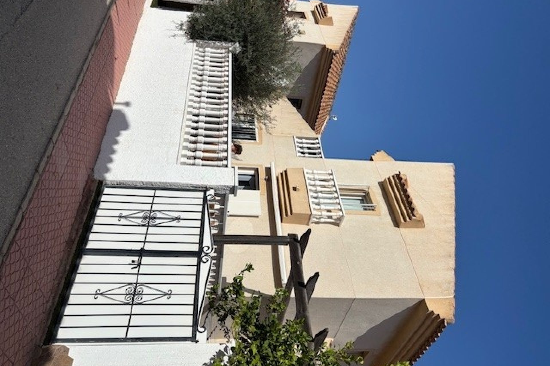 Herverkoop - Villa -
Ciudad Quesada - Airstrip