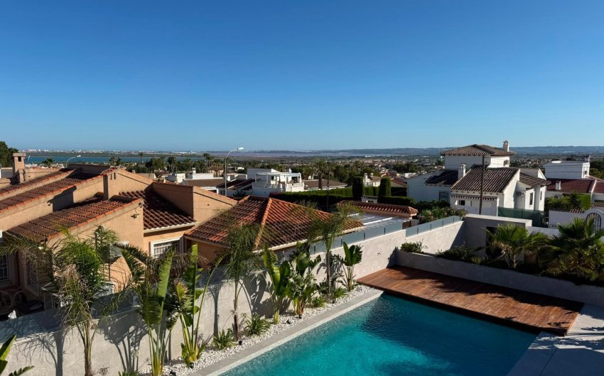 Herverkoop - Villa -
Ciudad Quesada - Centro De La Ciudad Quesada