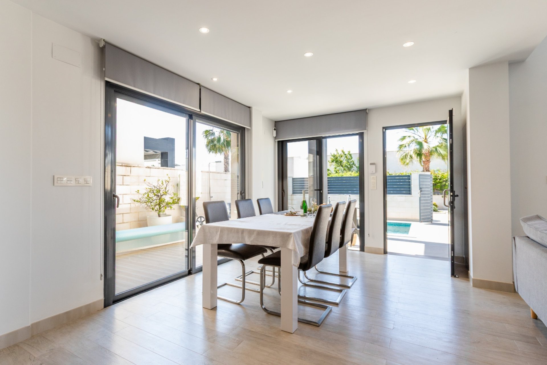 Herverkoop - Villa -
Ciudad Quesada - Costa Blanca