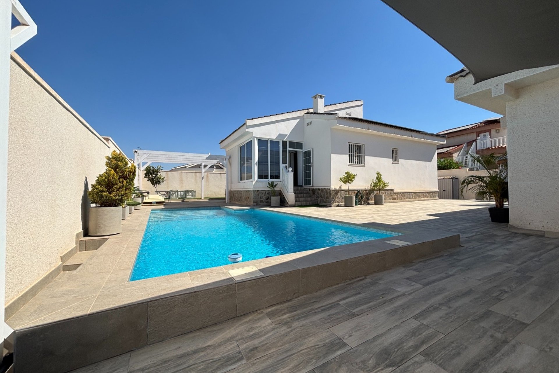 Herverkoop - Villa -
Ciudad Quesada - Costa Blanca