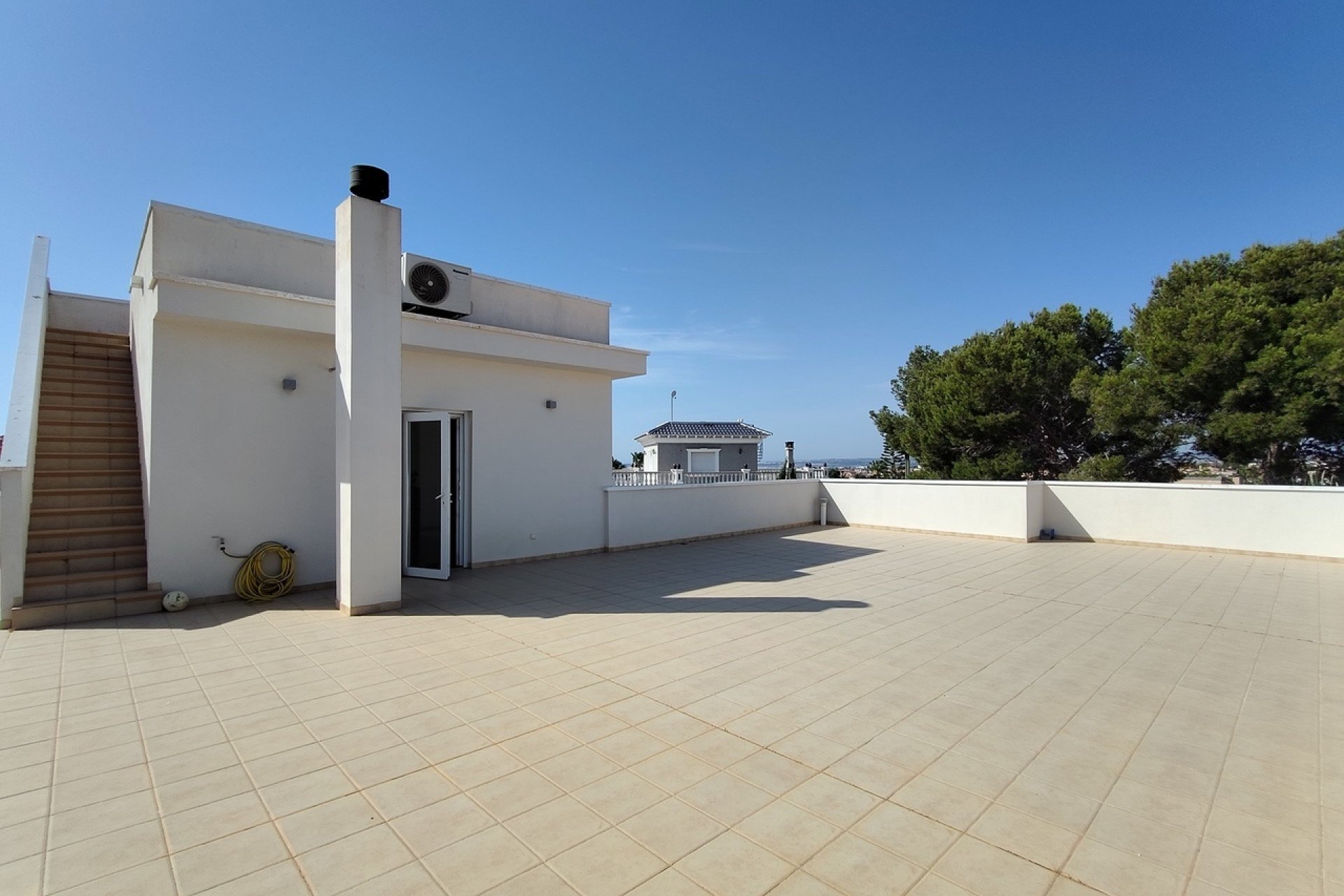 Herverkoop - Villa -
Ciudad Quesada - Costa Blanca