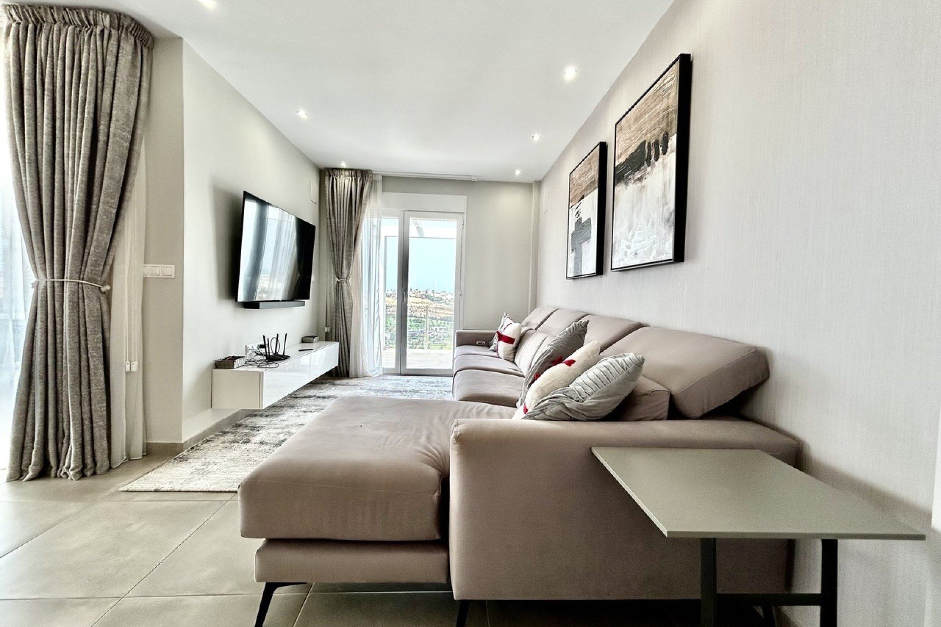 Herverkoop - Villa -
Ciudad Quesada - Costa Blanca