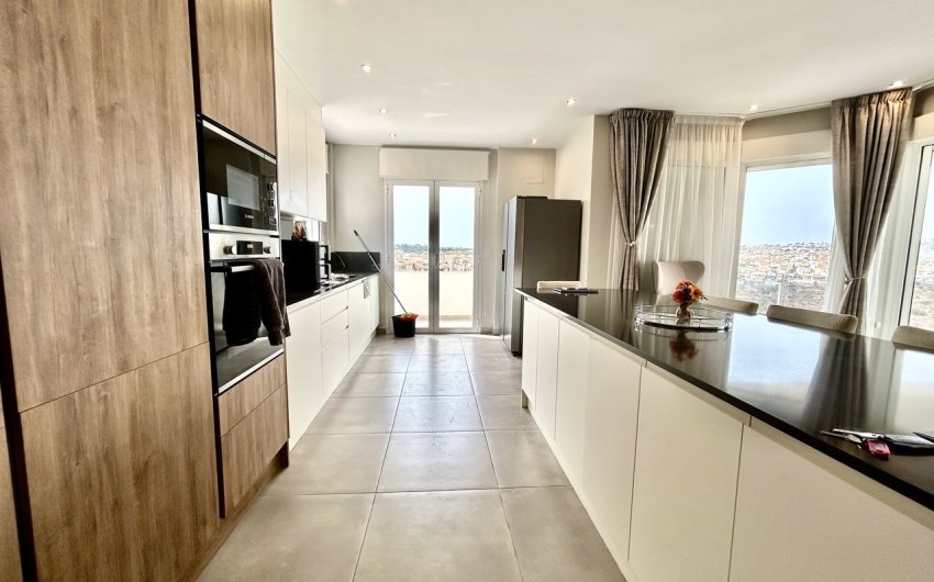 Herverkoop - Villa -
Ciudad Quesada - Costa Blanca