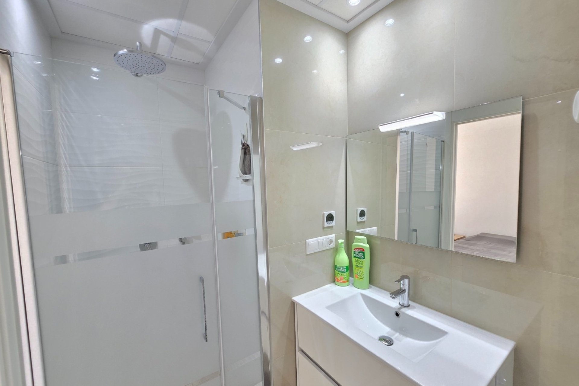 Herverkoop - Villa -
Ciudad Quesada - Costa Blanca