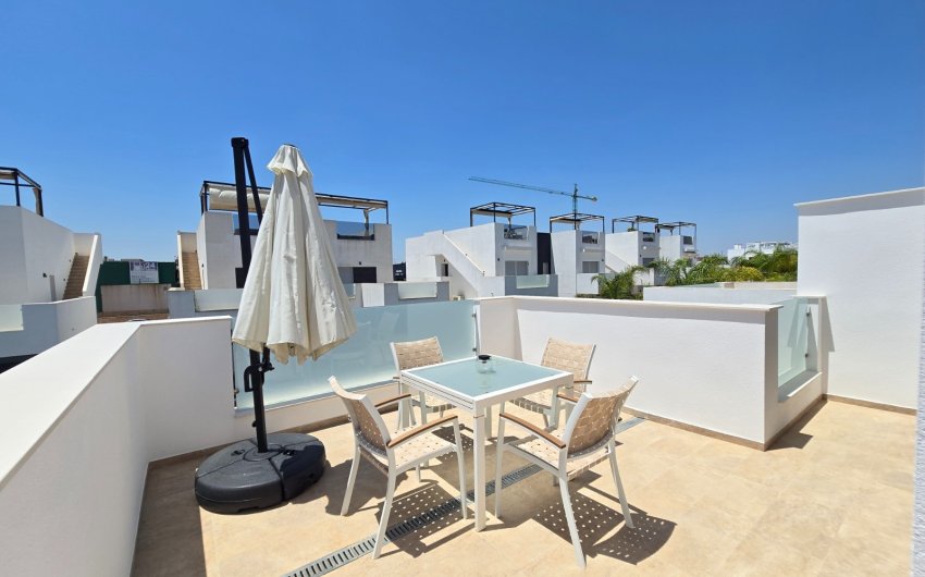 Herverkoop - Villa -
Ciudad Quesada - Costa Blanca