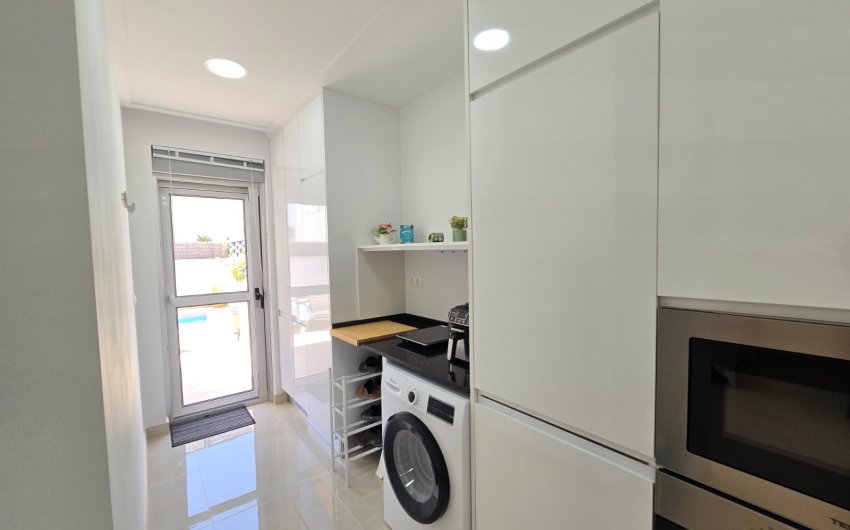 Herverkoop - Villa -
Ciudad Quesada - Costa Blanca