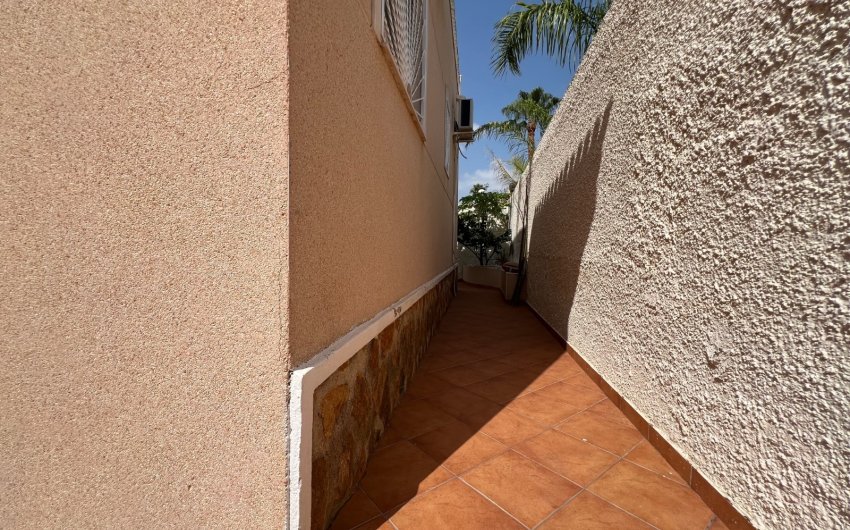 Herverkoop - Villa -
Ciudad Quesada - Costa Blanca