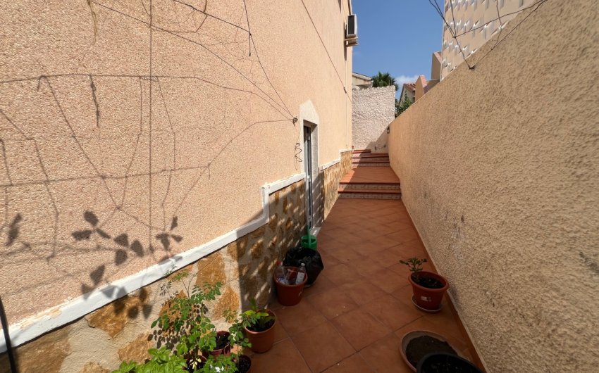 Herverkoop - Villa -
Ciudad Quesada - Costa Blanca
