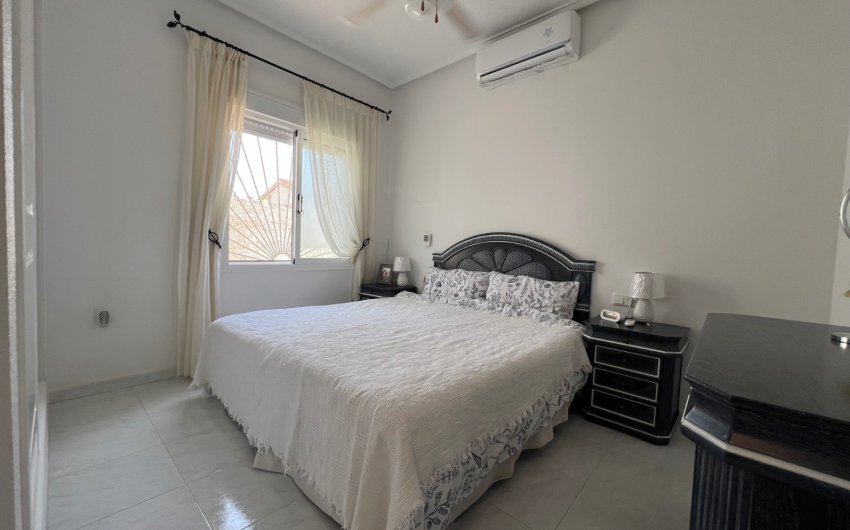 Herverkoop - Villa -
Ciudad Quesada - Costa Blanca