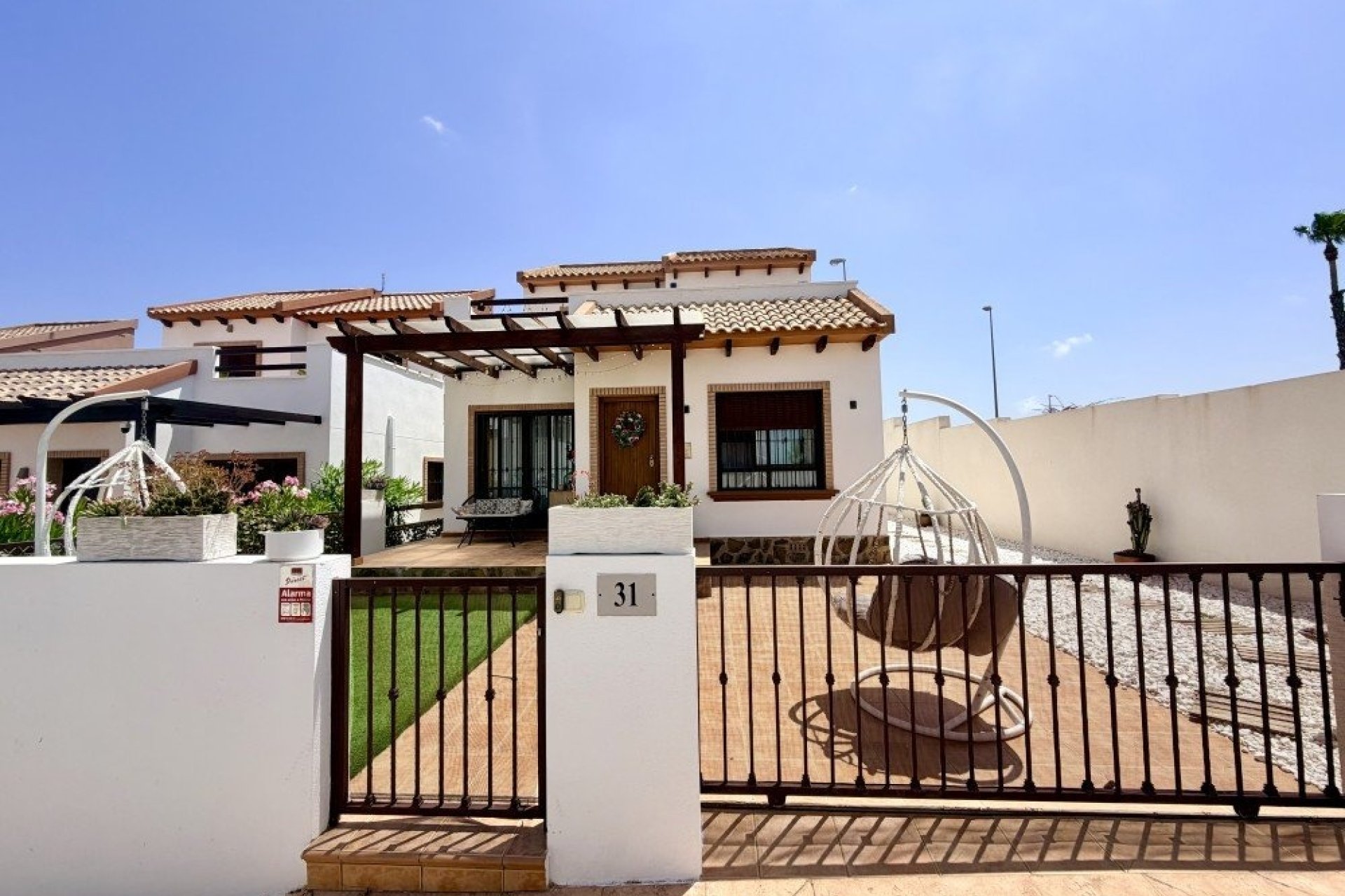 Herverkoop - Villa -
Ciudad Quesada - Costa Blanca