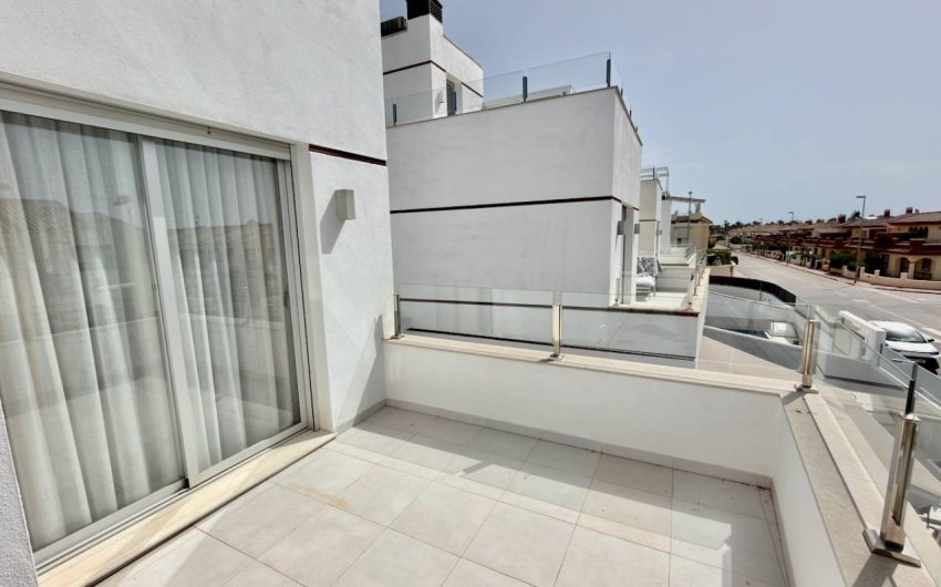 Herverkoop - Villa -
Ciudad Quesada - Costa Blanca