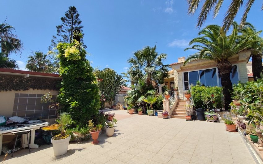 Herverkoop - Villa -
Ciudad Quesada - Costa Blanca