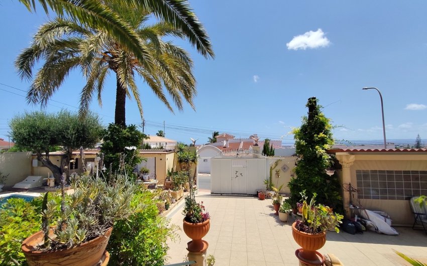Herverkoop - Villa -
Ciudad Quesada - Costa Blanca