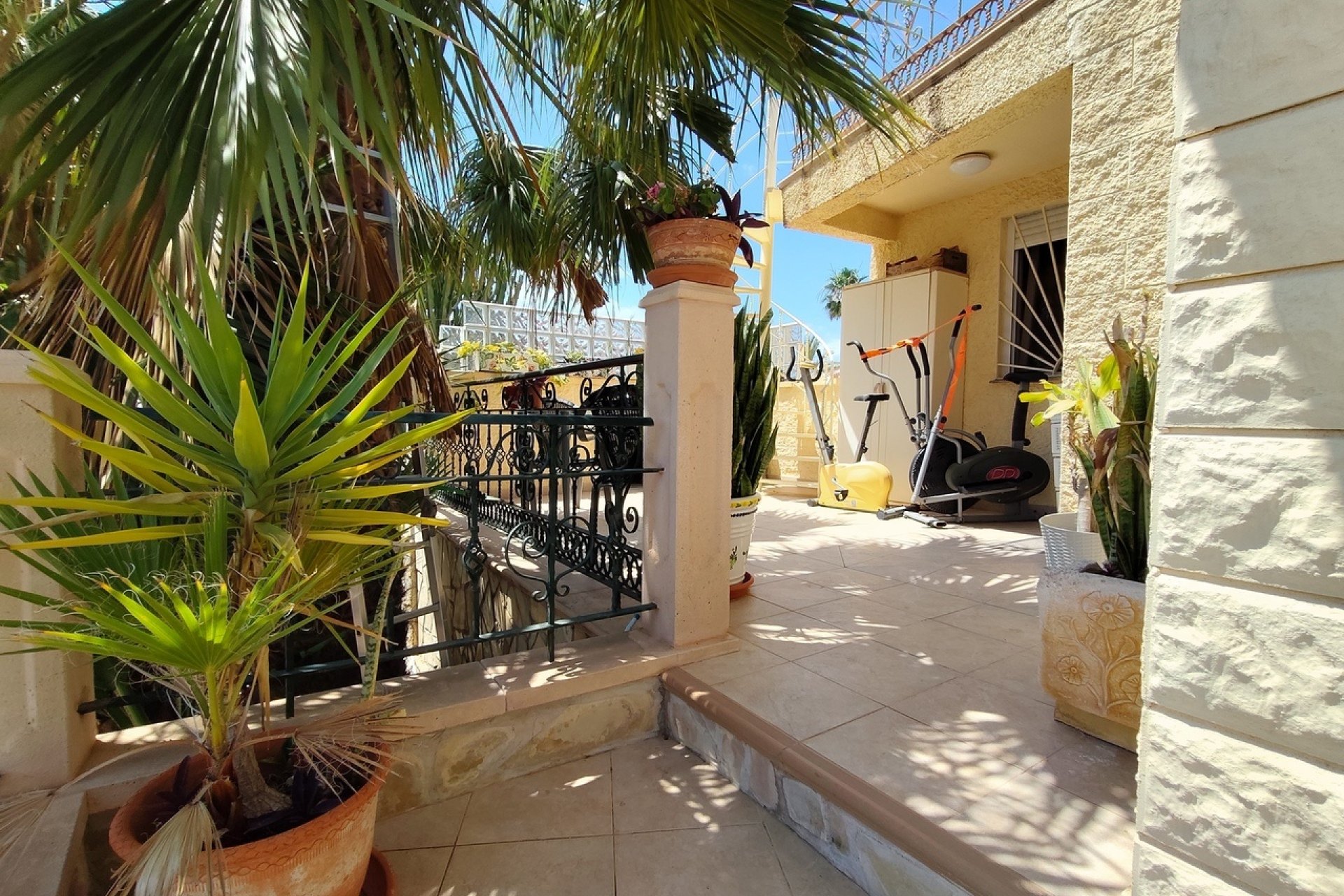 Herverkoop - Villa -
Ciudad Quesada - Costa Blanca