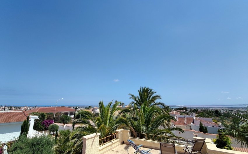 Herverkoop - Villa -
Ciudad Quesada - Costa Blanca