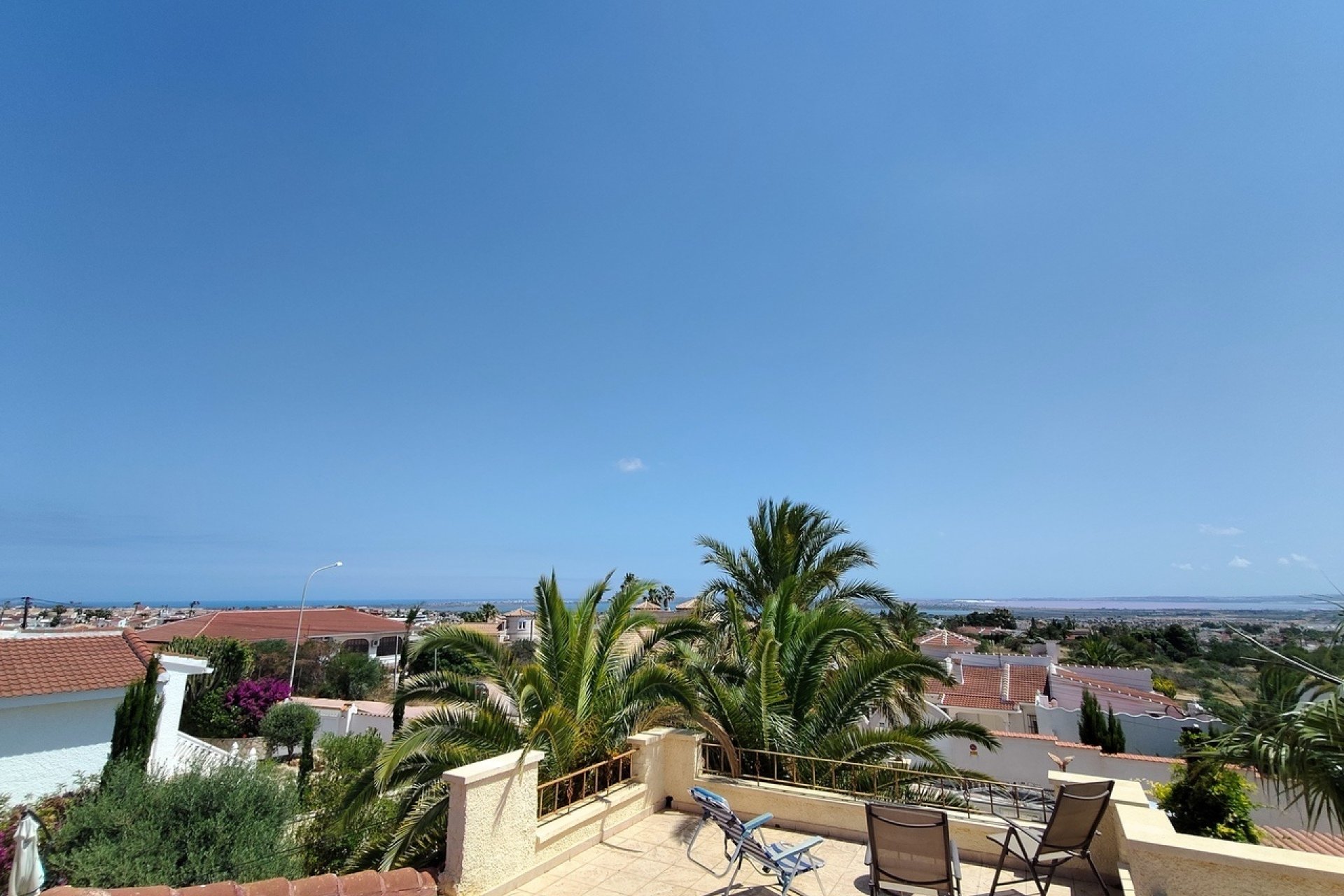 Herverkoop - Villa -
Ciudad Quesada - Costa Blanca