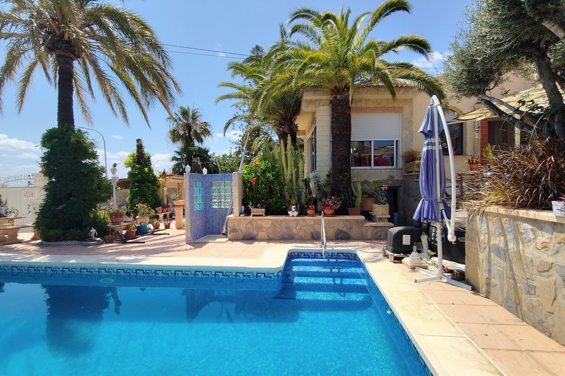 Herverkoop - Villa -
Ciudad Quesada - Costa Blanca