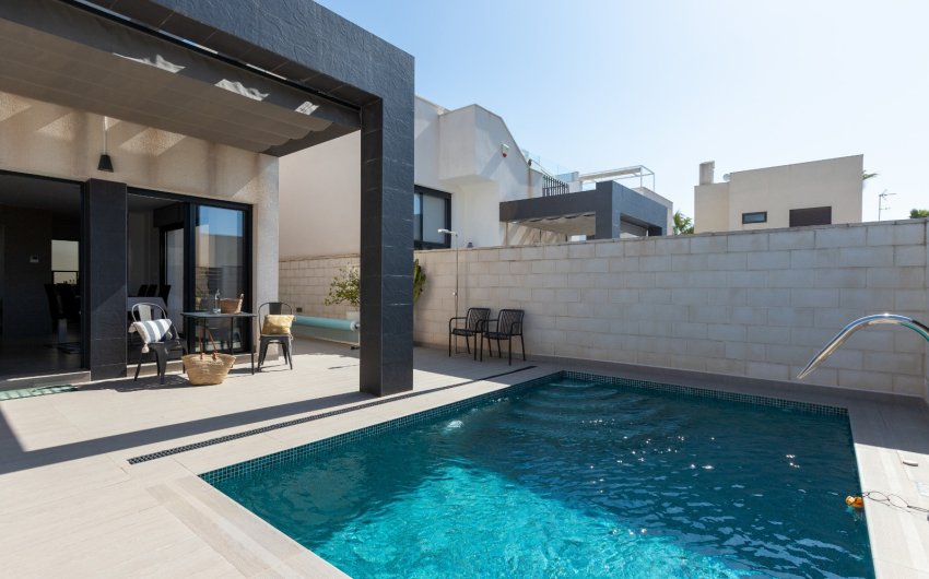 Herverkoop - Villa -
Ciudad Quesada - Costa Blanca