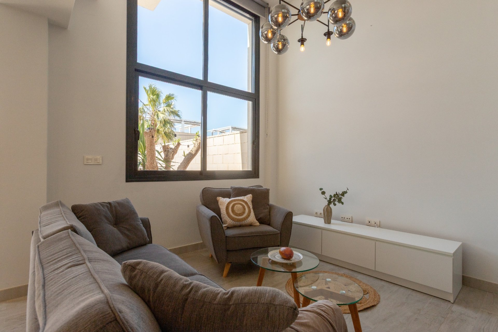 Herverkoop - Villa -
Ciudad Quesada - Costa Blanca
