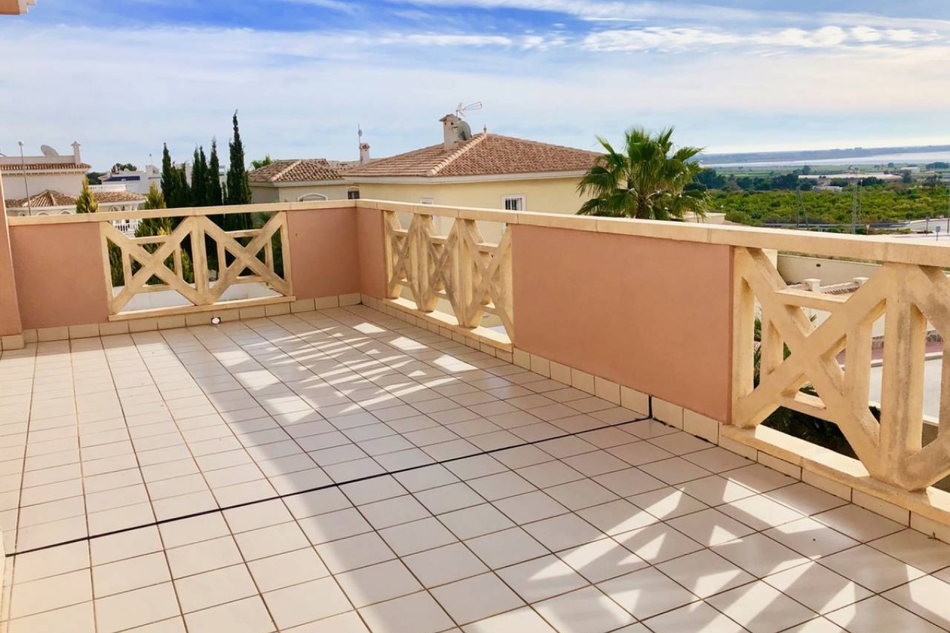 Herverkoop - Villa -
Ciudad Quesada - Costa Blanca