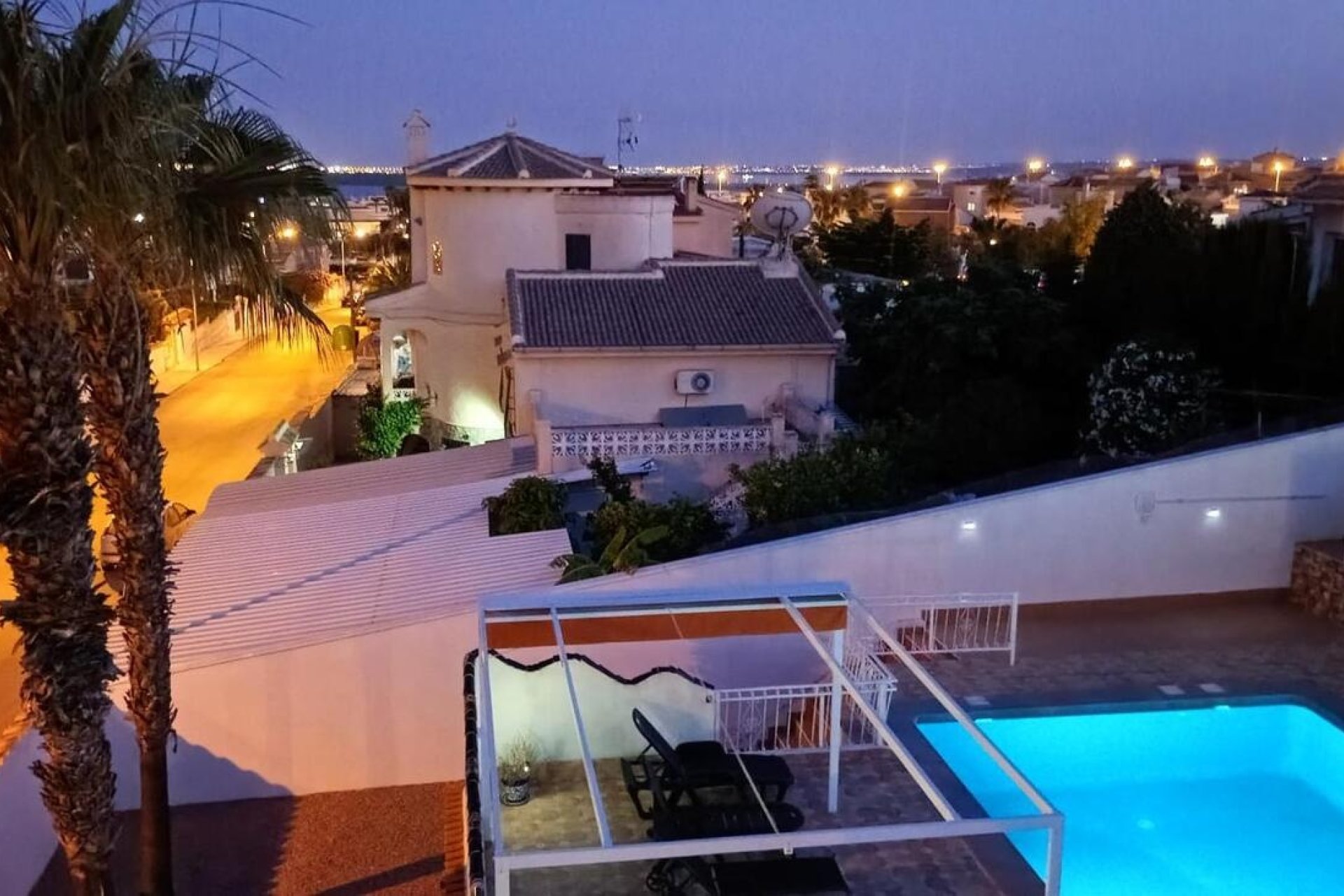Herverkoop - Villa -
Ciudad Quesada - Costa Blanca