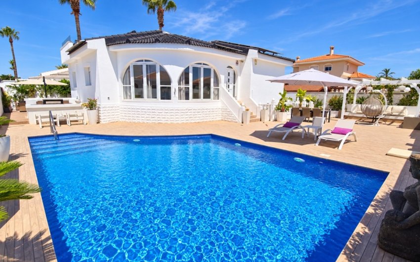 Herverkoop - Villa -
Ciudad Quesada - Costa Blanca
