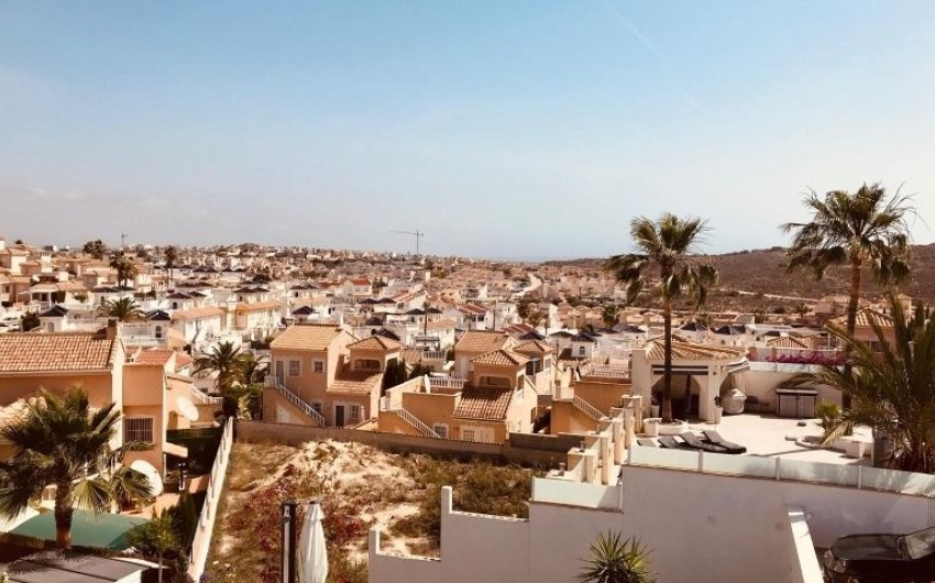 Herverkoop - Villa -
Ciudad Quesada - Costa Blanca