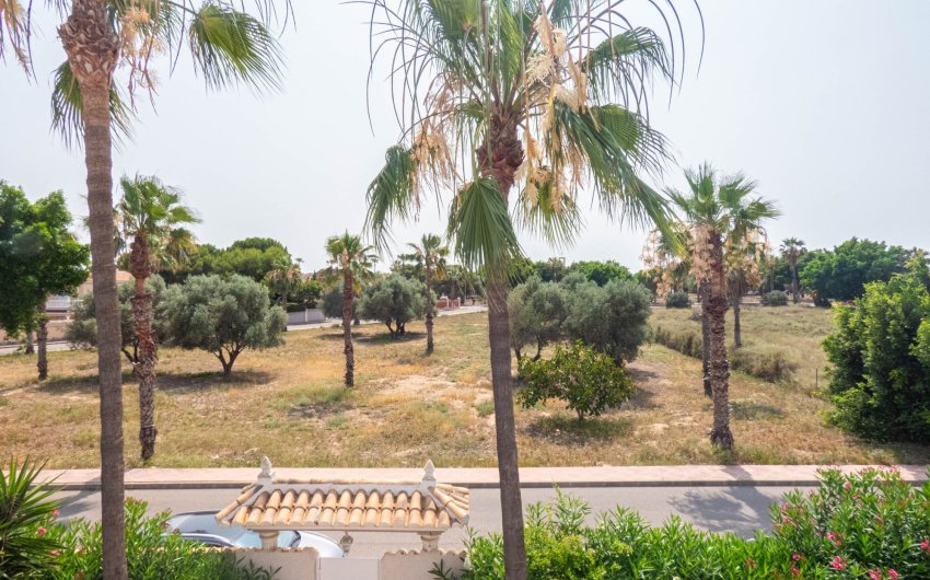 Herverkoop - Villa -
Ciudad Quesada - Costa Blanca