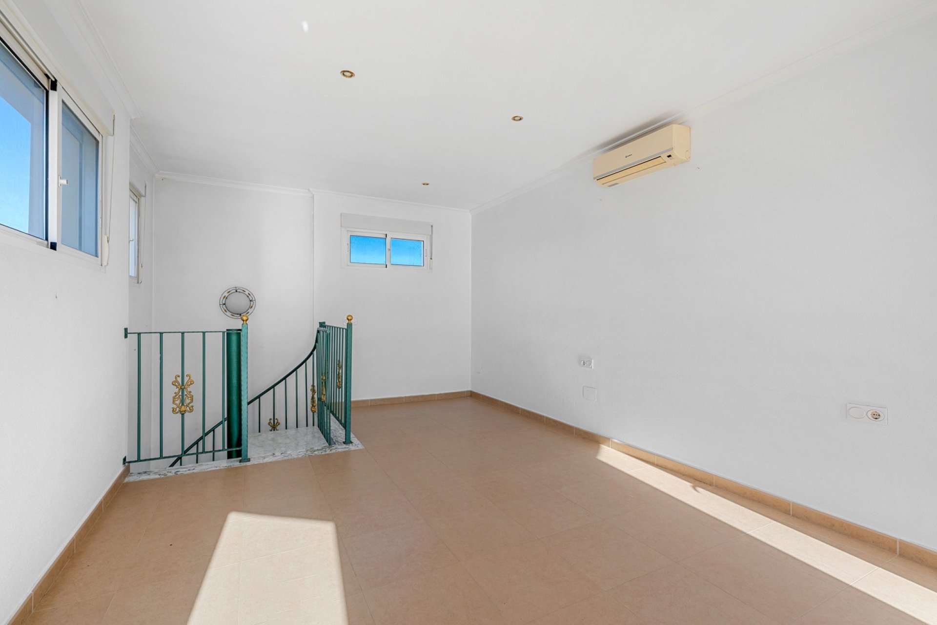 Herverkoop - Villa -
Ciudad Quesada - Costa Blanca