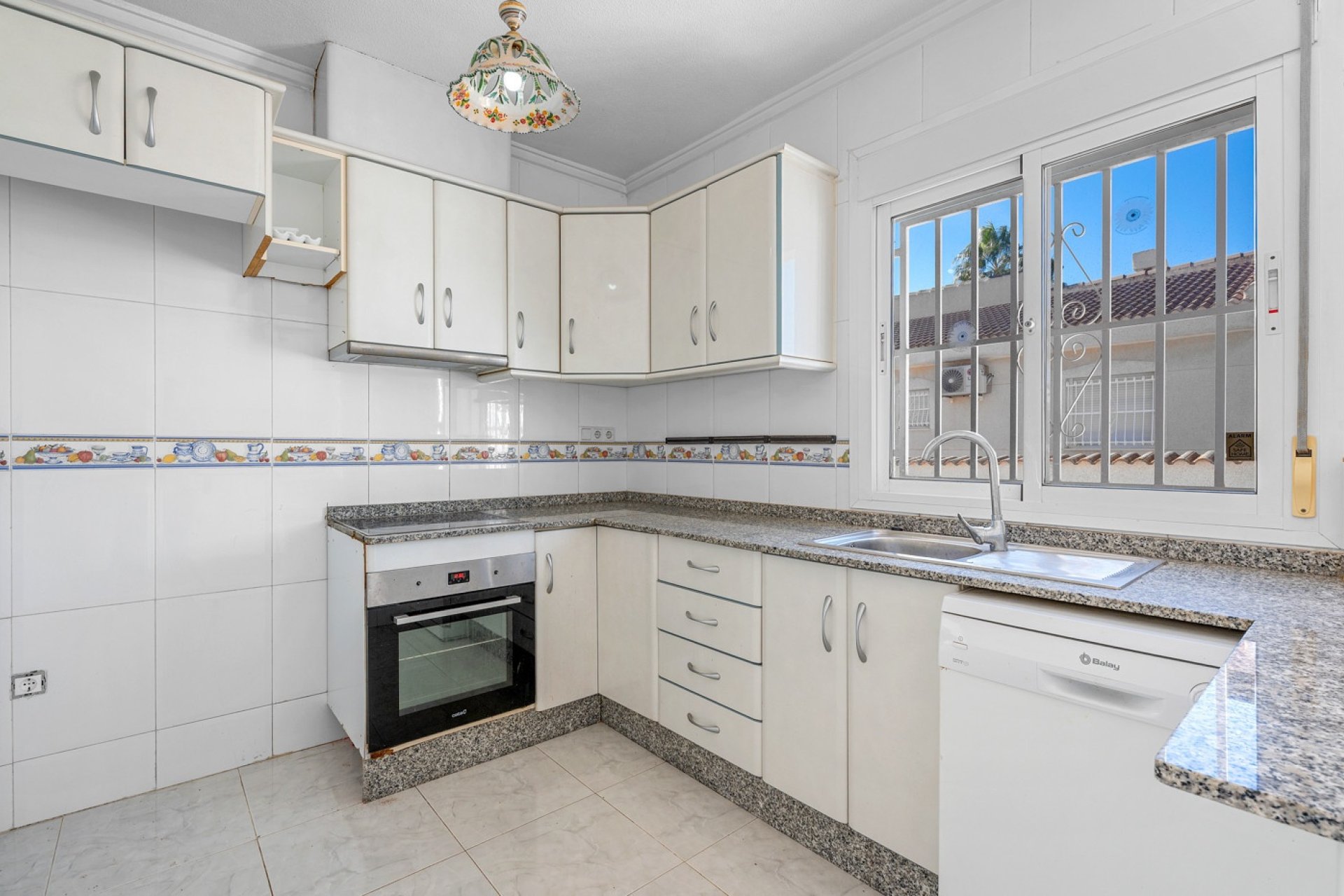 Herverkoop - Villa -
Ciudad Quesada - Costa Blanca