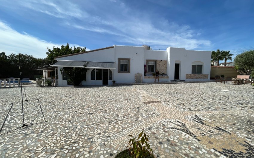 Herverkoop - Villa -
Ciudad Quesada - Costa Blanca