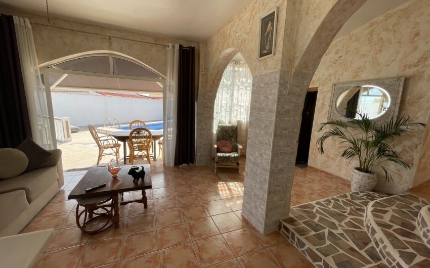 Herverkoop - Villa -
Ciudad Quesada - Costa Blanca